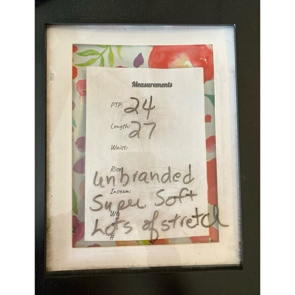 Magenta Pink Sweater Plus Size 0XL V Neck Loose Knit + Stretch Unique Neckline - Picture 10 of 10